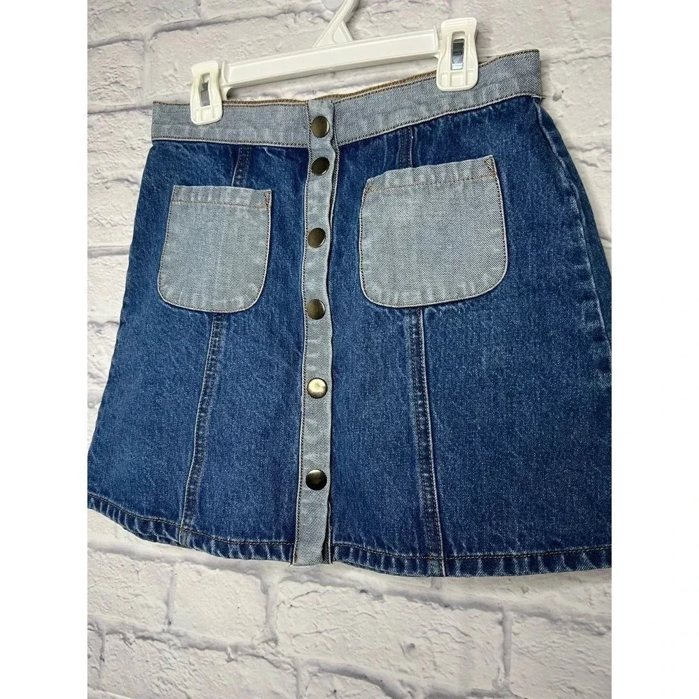 BDG DENIM SKIRT SIZE 2 - Picture 4 of 8